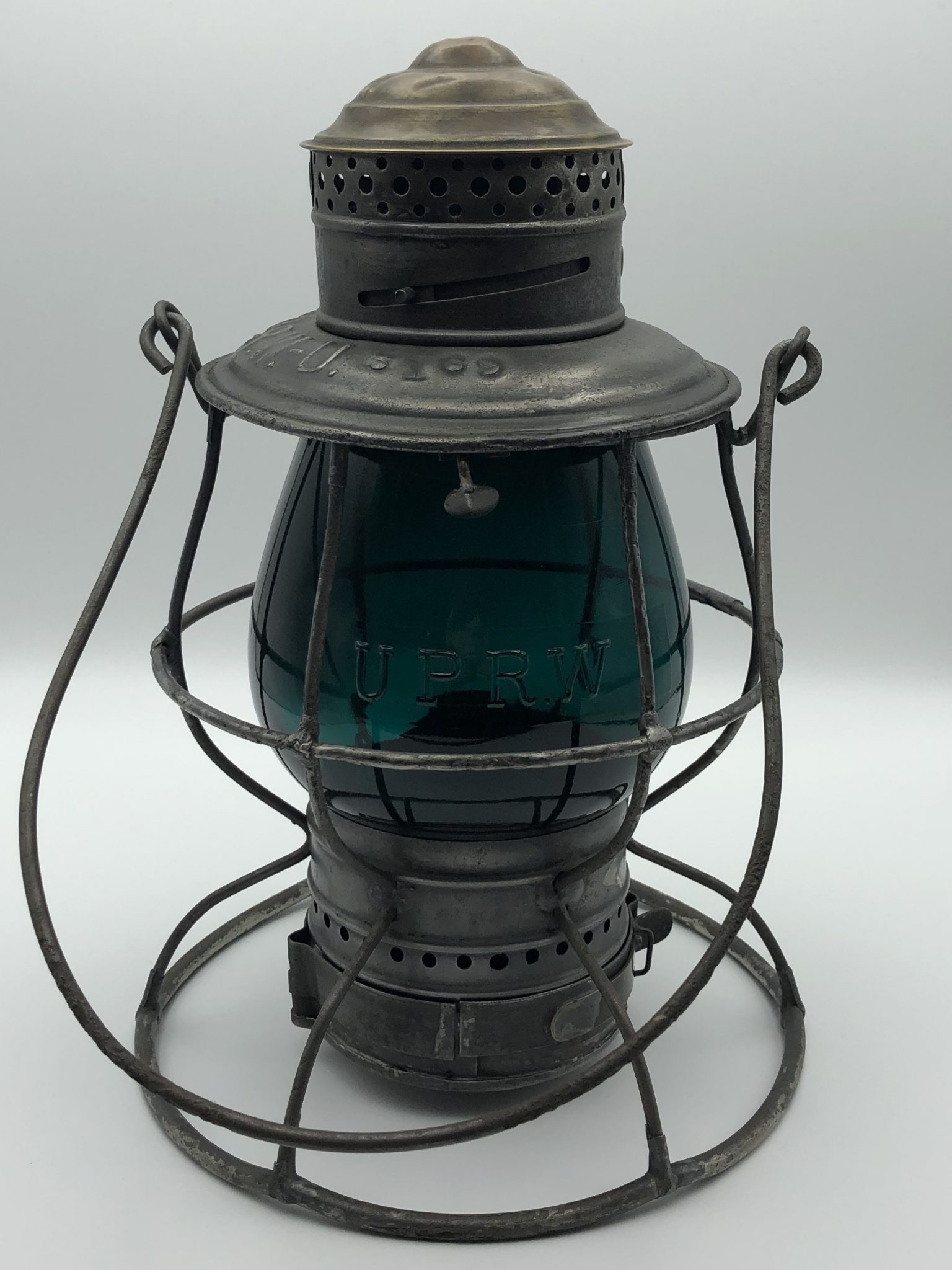 uprw-u railroad lantern-union pacific railway-utah division-railroadiana-antique