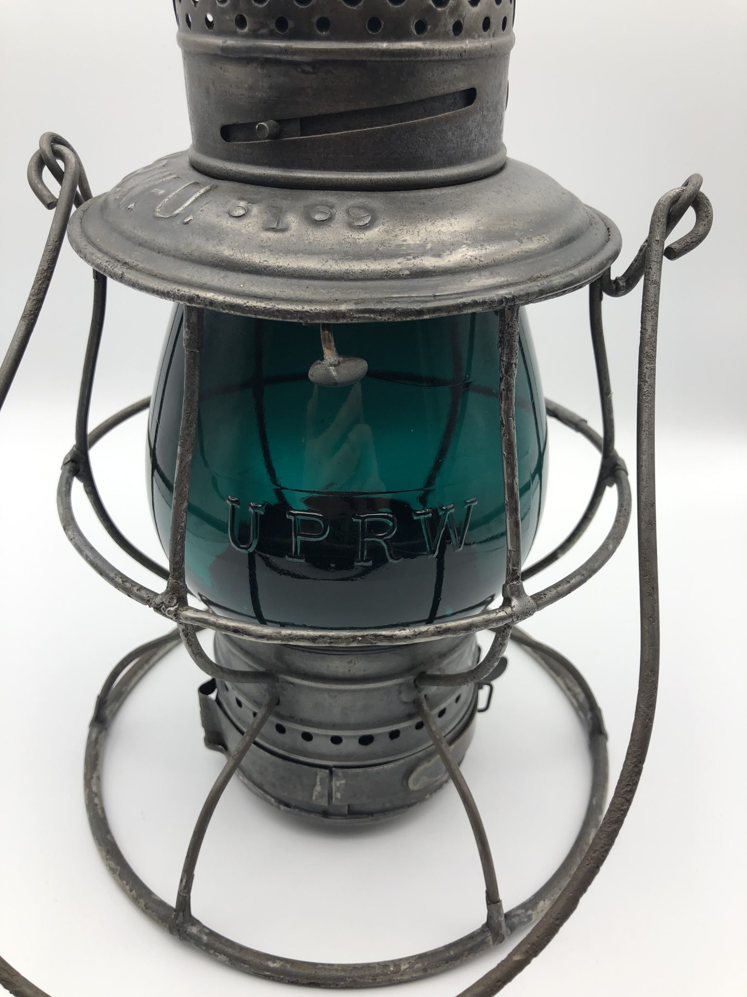 uprw-u railroad lantern-union pacific railway-utah division-railroadiana-antique